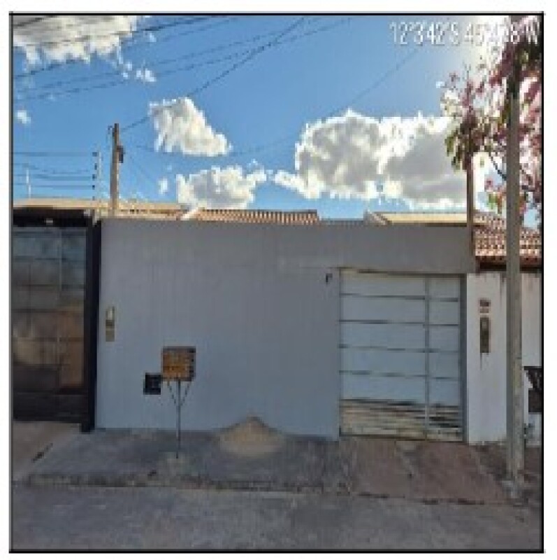 CASA - LUIS EDUARDO MAGALHAES-BA