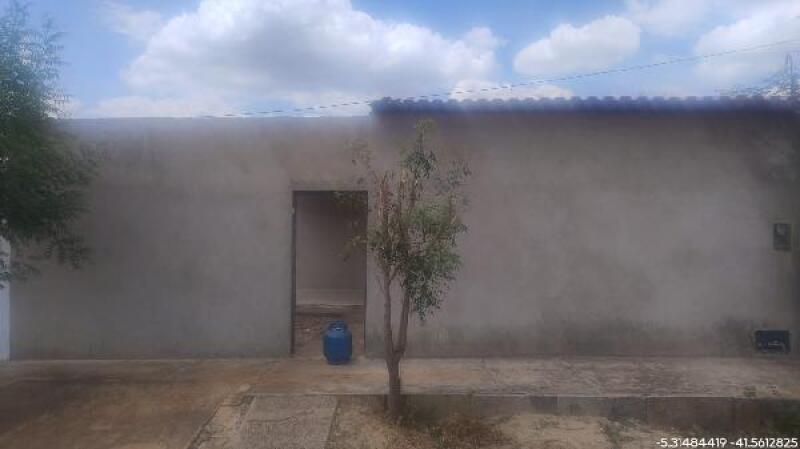 CASA - CASTELO DO PIAUI/PI